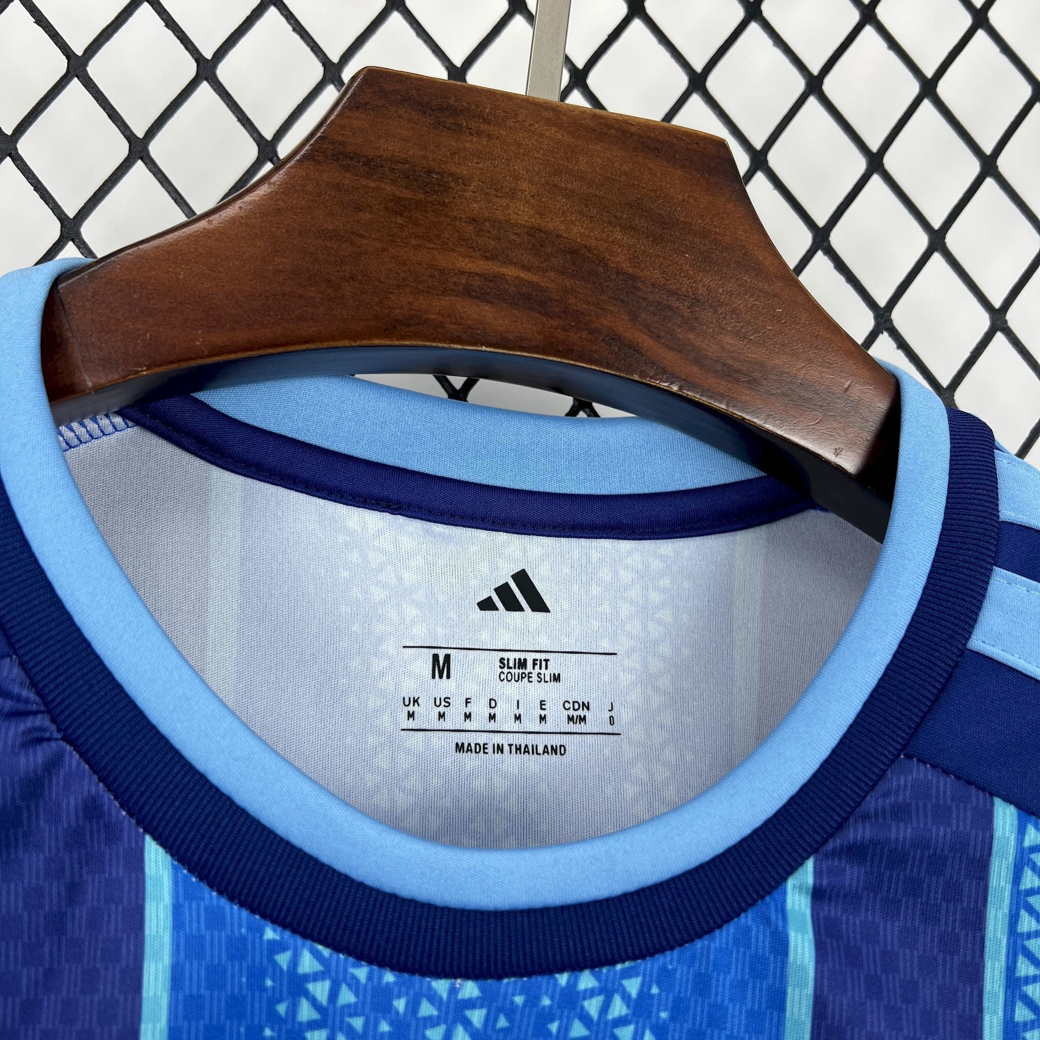 ALGÉRIE - MAILLOT AVANT MATCH "BLEU" 2026