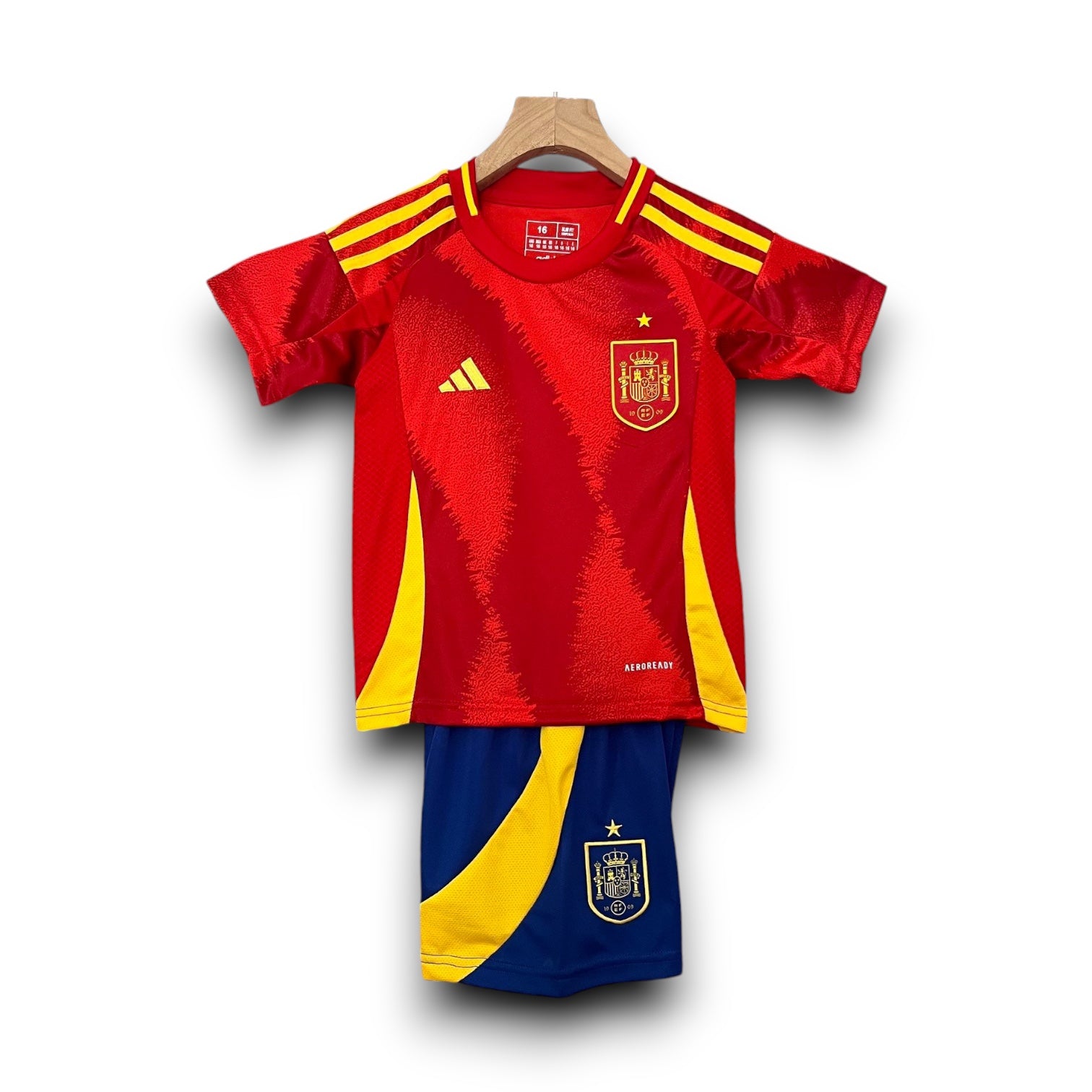 ESPAGNE - ENSEMBLE ENFANT DOMICILE 2024