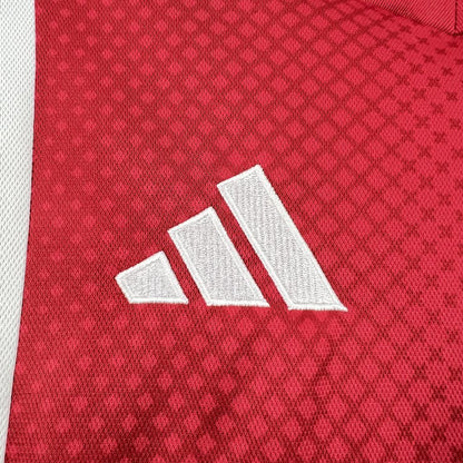 25-26 Ajax Home