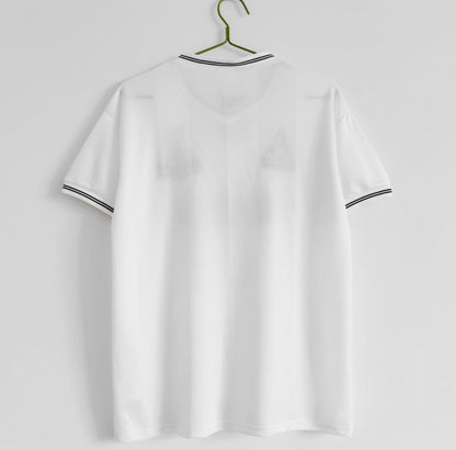 Tottenham 1983/84 Domicile