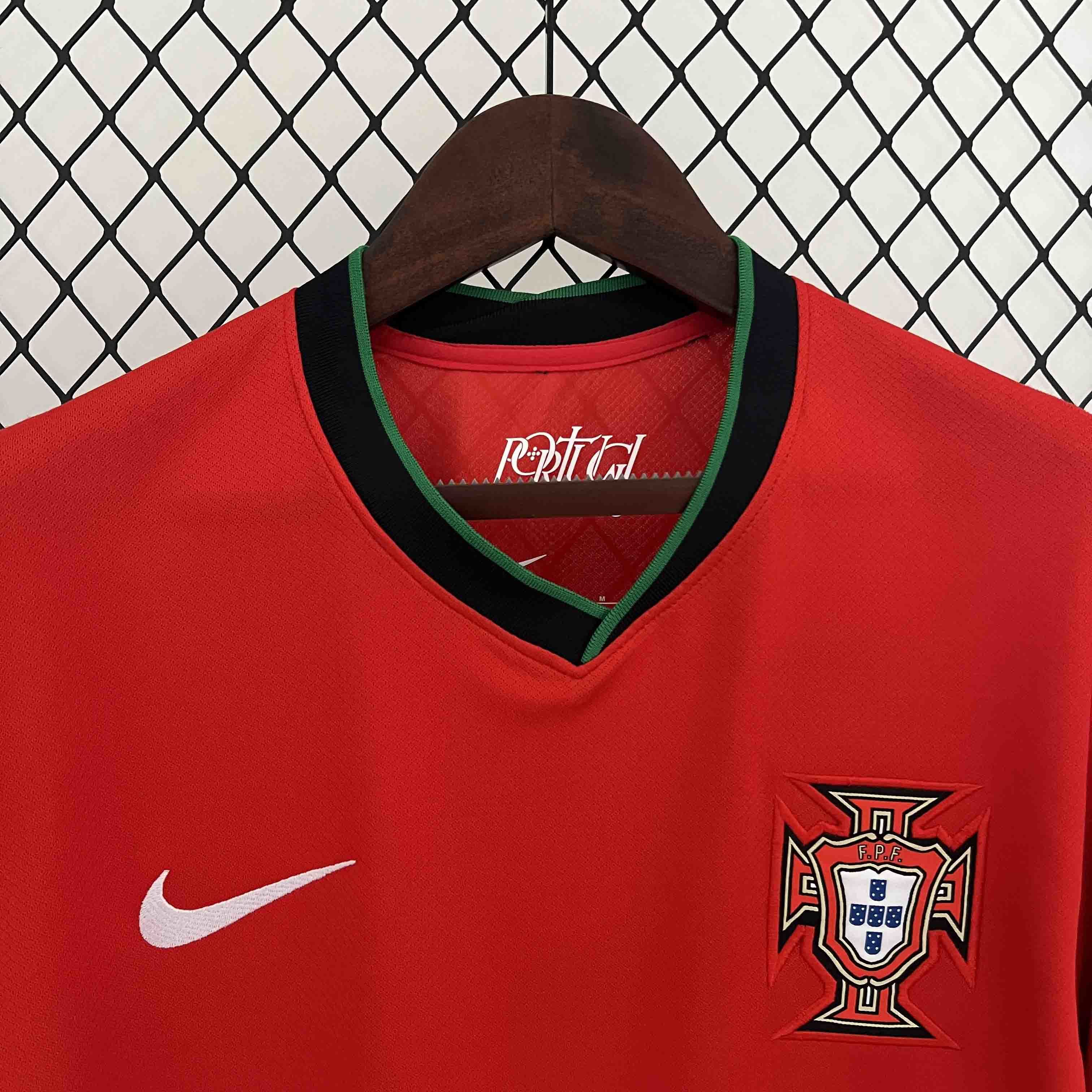 PORTUGAL - MAILLOT DOMICILE 2024