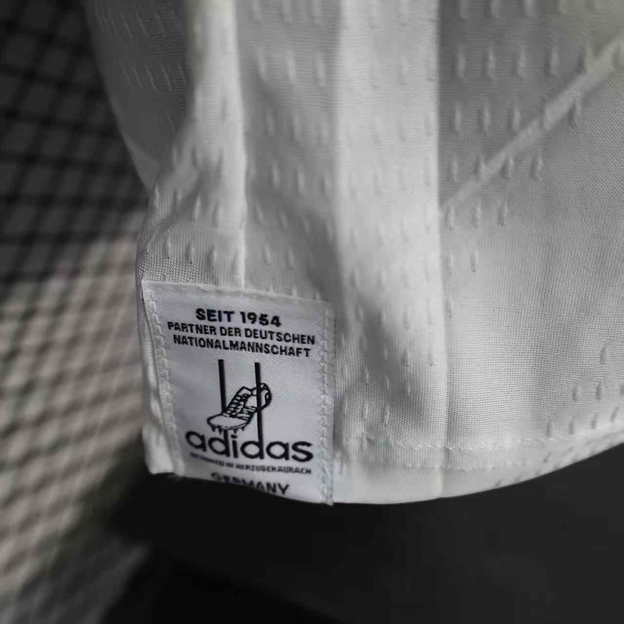 ALLEMAGNE  - MAILLOT DOMICILE JOUEUR MANCHES LONGUES 2026