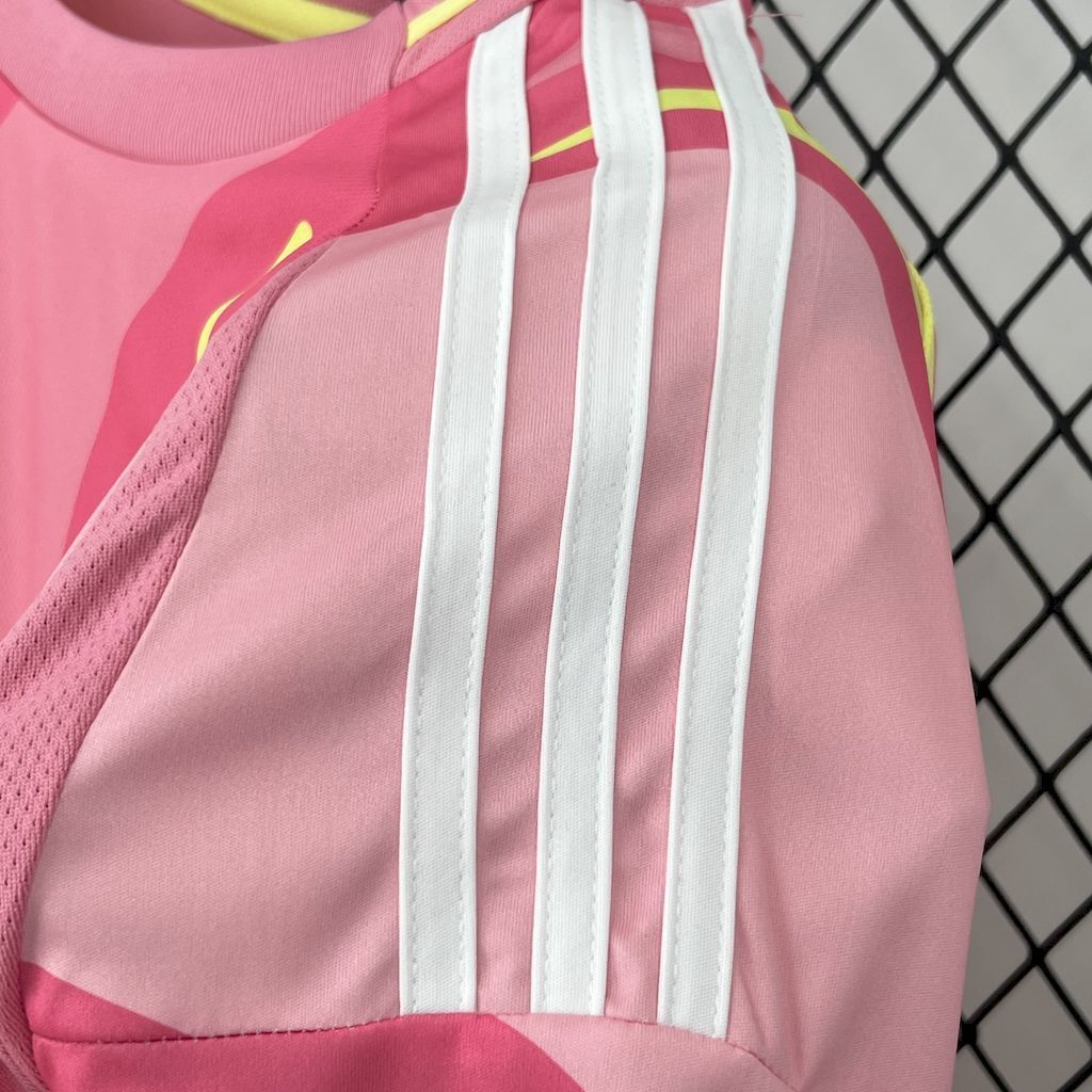 ÉCOSSE - MAILLOT EXTÉRIEUR ROSE "UEFA" 2025