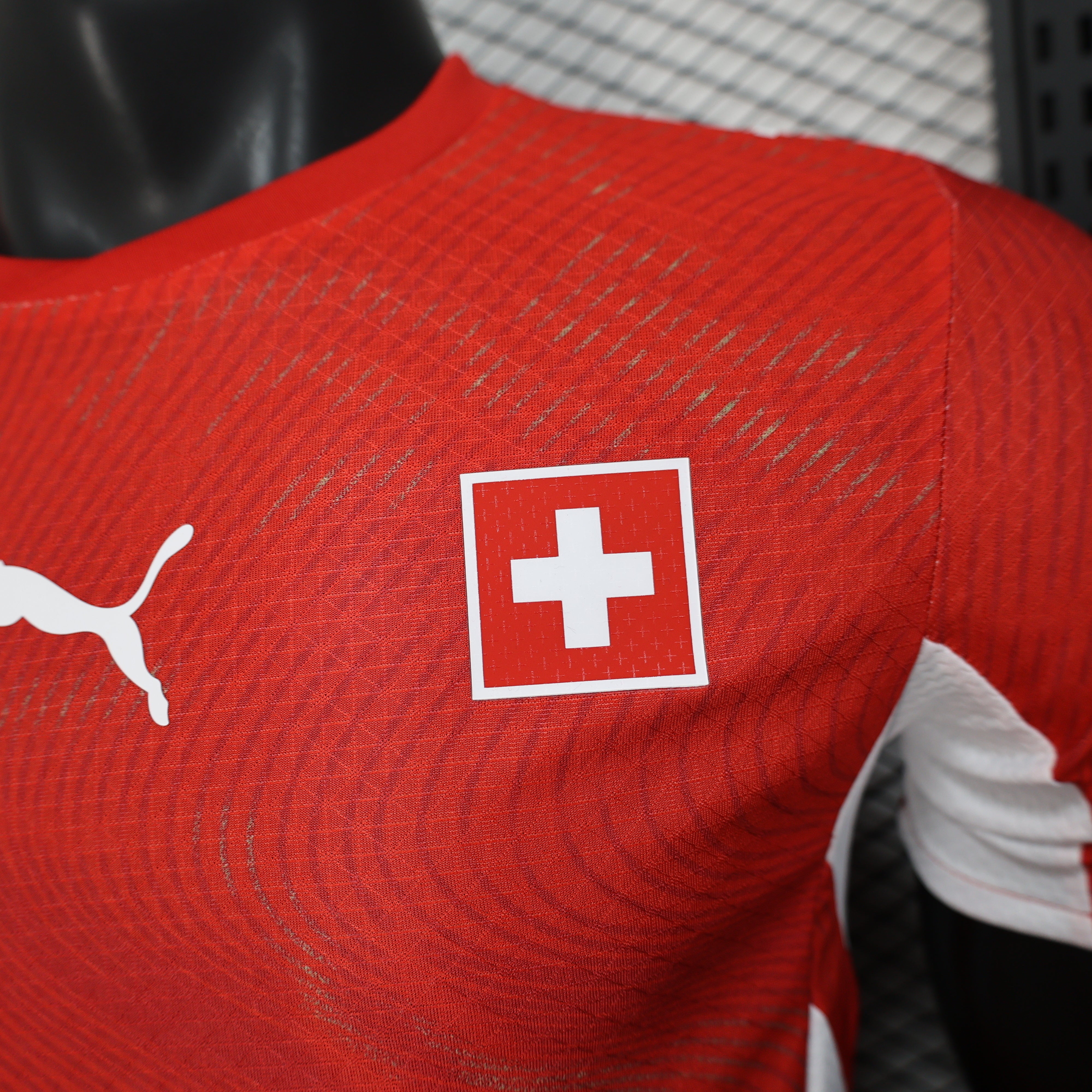 SUISSE - MAILLOT DOMICILE JOUEUR 2026