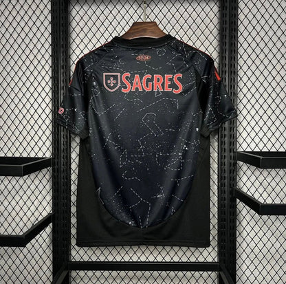 SL Benfica 2024/25 Extérieur