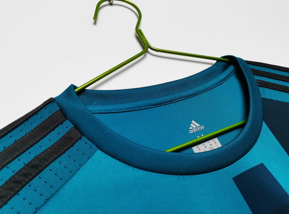 Real Madrid 2017/18 Extérieur à manches longues