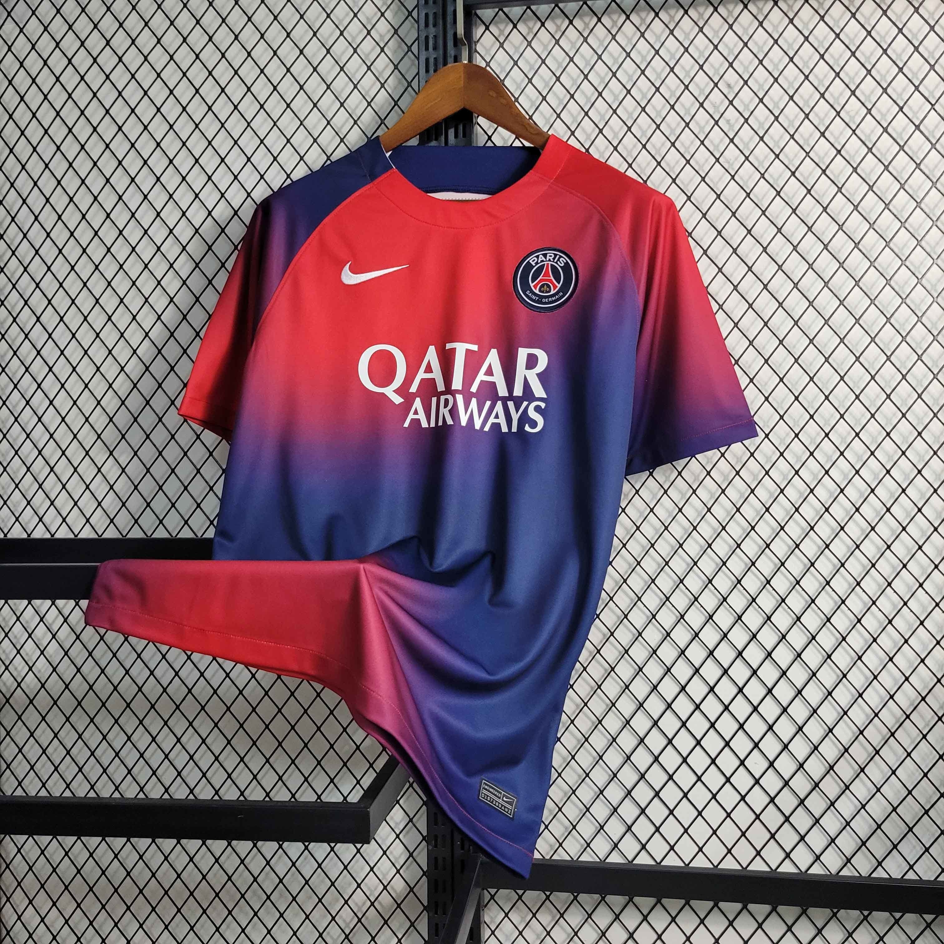 PARIS SAINT GERMAIN - MAILLOT ENTRAINEMENT 23/24