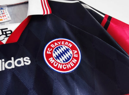 FC Bayern 1998/99 Domicile