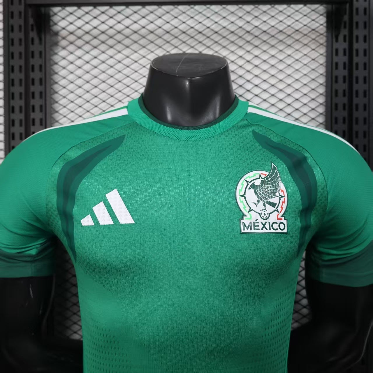 MEXIQUE - MAILLOT AVANT MATCH JOUEUR 2026