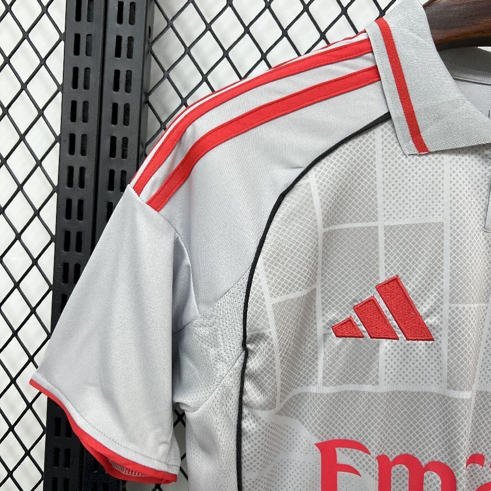 OLYMPIQUE LYONNAIS - MAILLOT EXTÉRIEUR THIRD 25/26