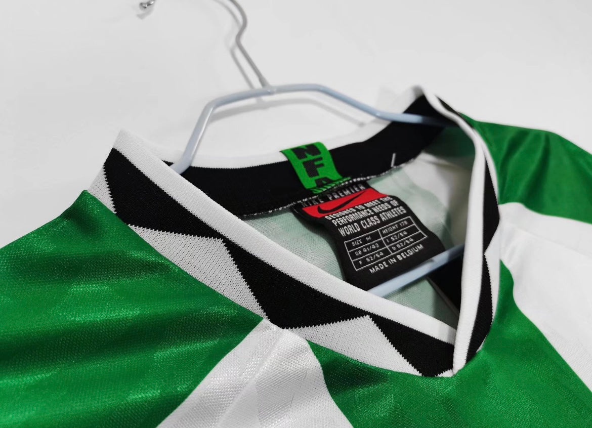 Nigéria 1996 Extérieur