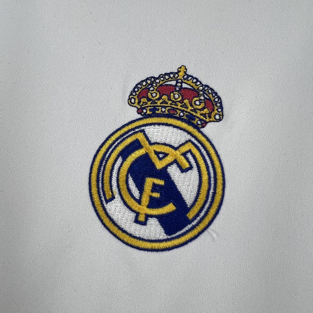 REAL MADRID - MAILLOT CONCEPT 26/27