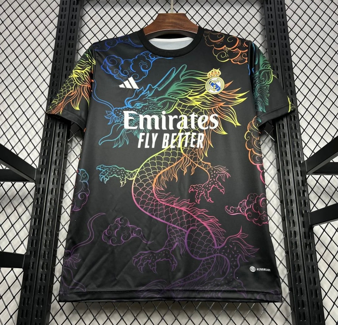 REAL MADRID - MAILLOT CONCEPT 24/25