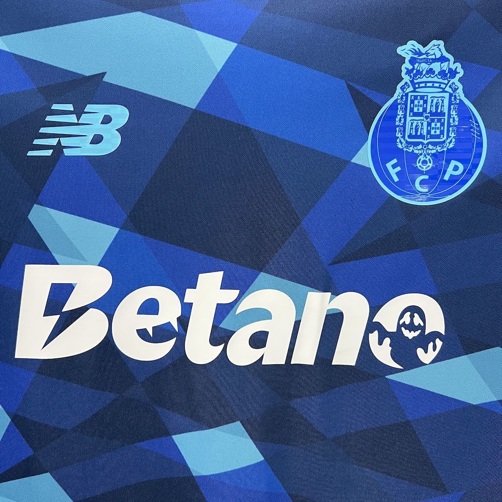 PORTO - MAILLOT CONCEPT "HALLOWEEN" 24/25