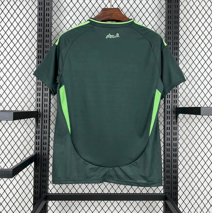 Algérie 2025 Extérieur