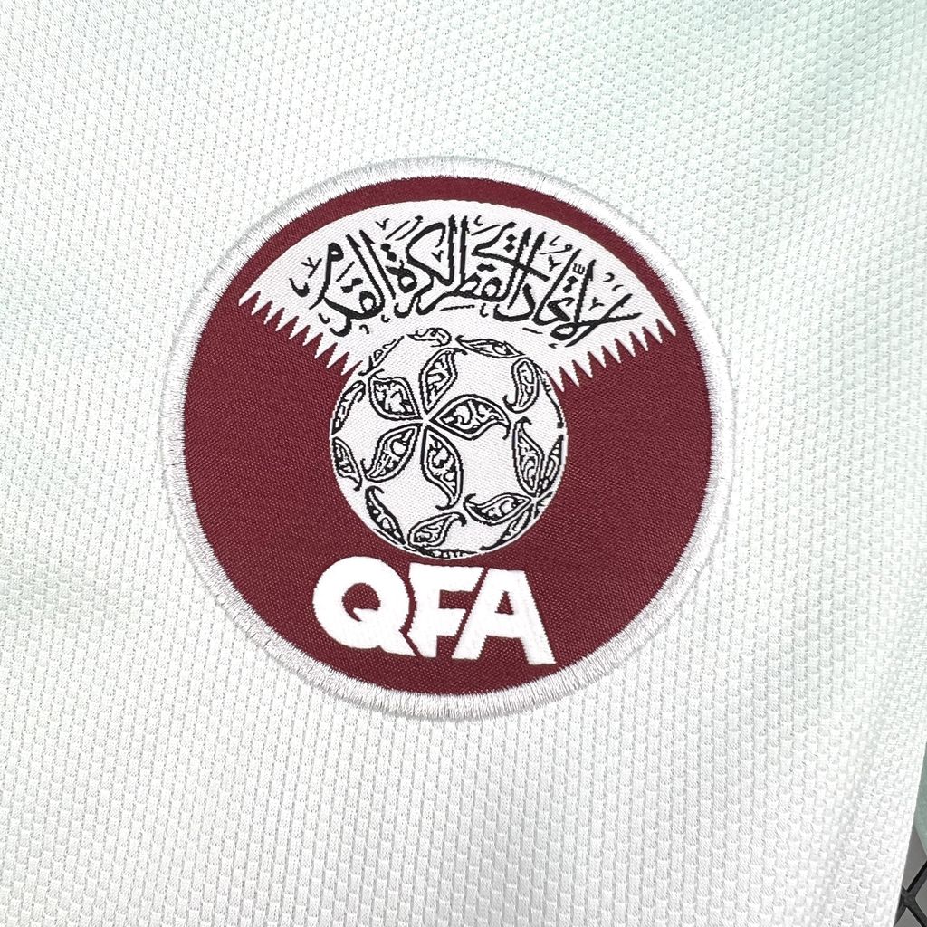 QATAR - MAILLOT EXTÉRIEUR 2026