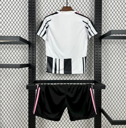 Kits Enfants Juventus 2025/26 Domicile