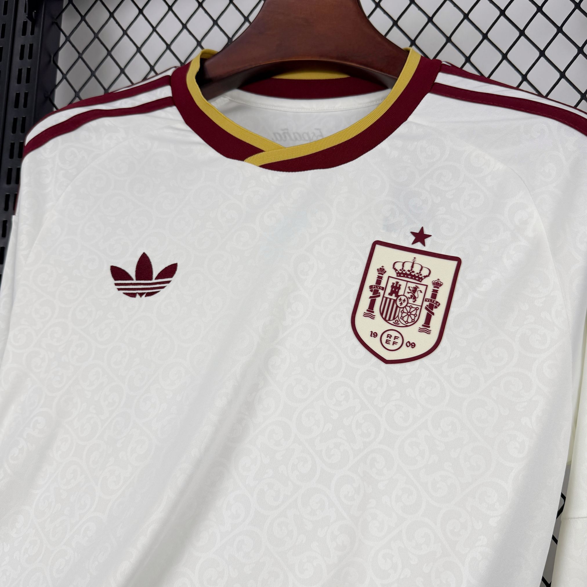 ESPAGNE - MAILLOT EXTÉRIEUR MANCHES LONGUES 2026