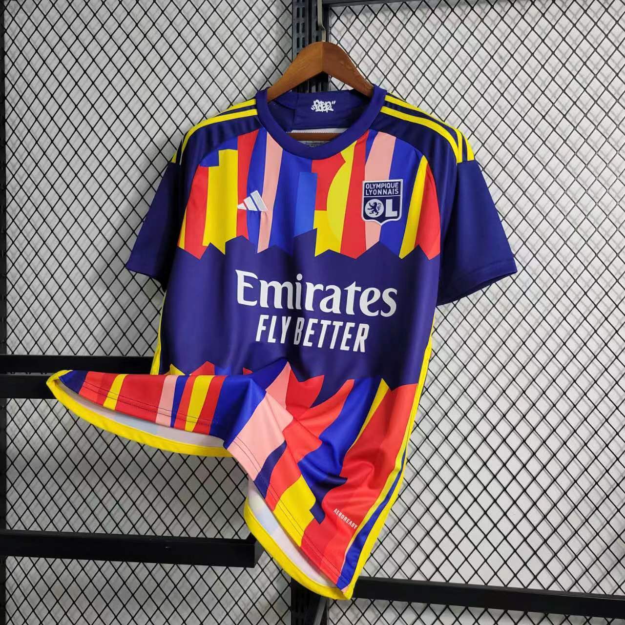 OLYMPIQUE LYONNAIS - MAILLOT EXTÉRIEUR THIRD 23/24