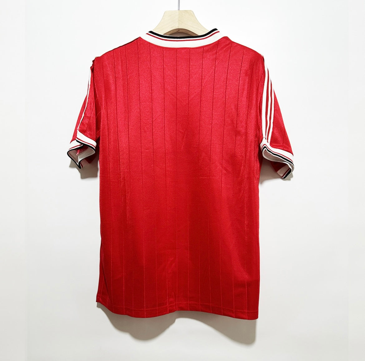MANCHESTER UNITED - MAILLOT DOMICILE 1982/83