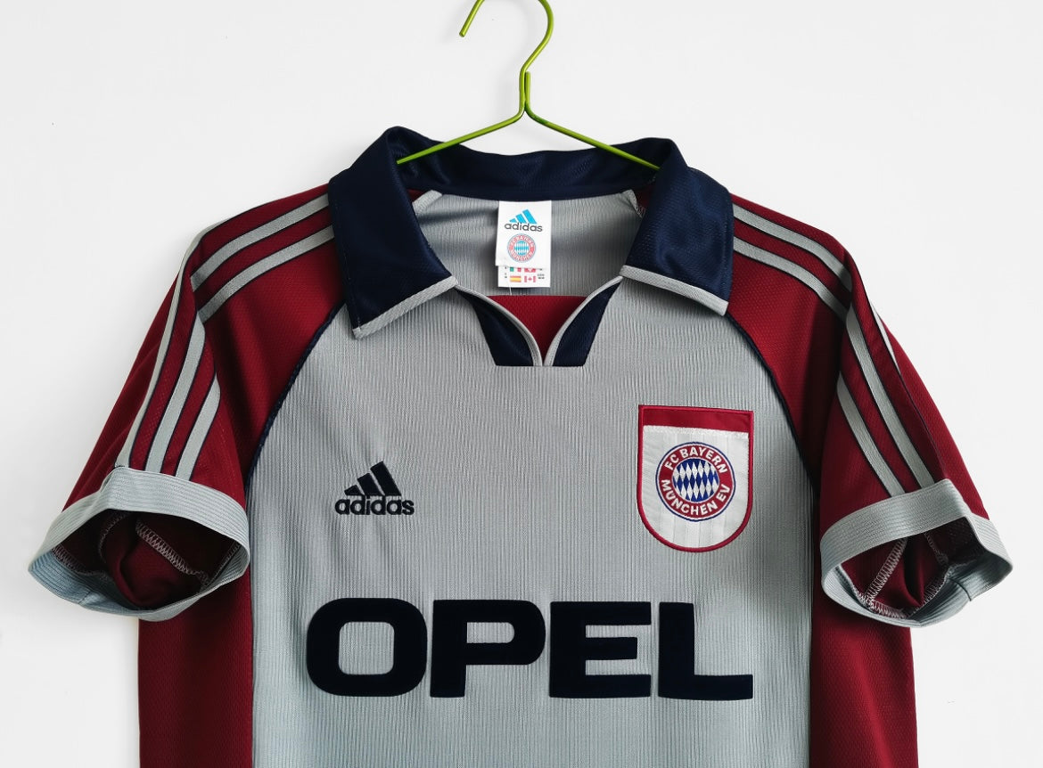 FC Bayern 1998/99 Third