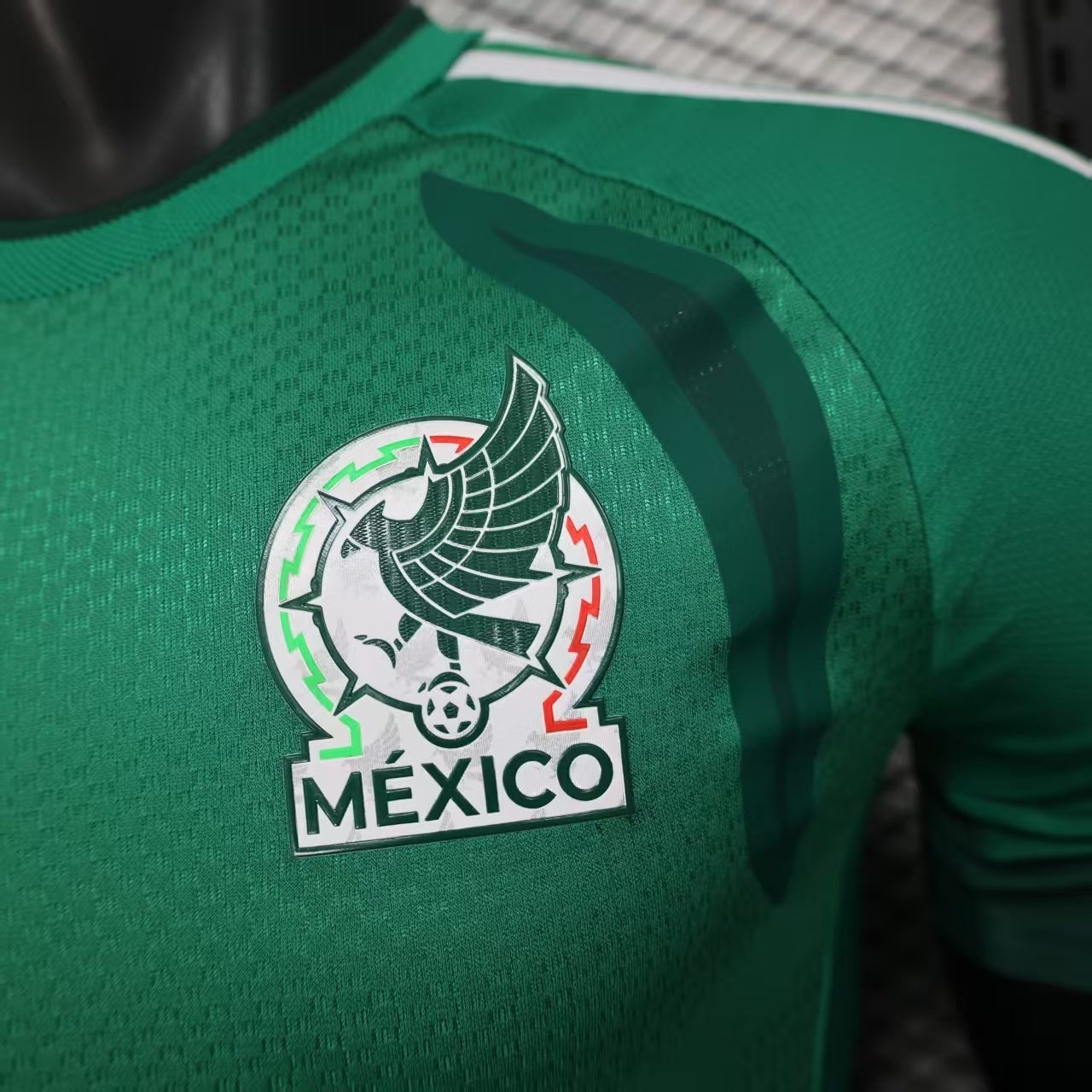 MEXIQUE - MAILLOT AVANT MATCH JOUEUR 2026