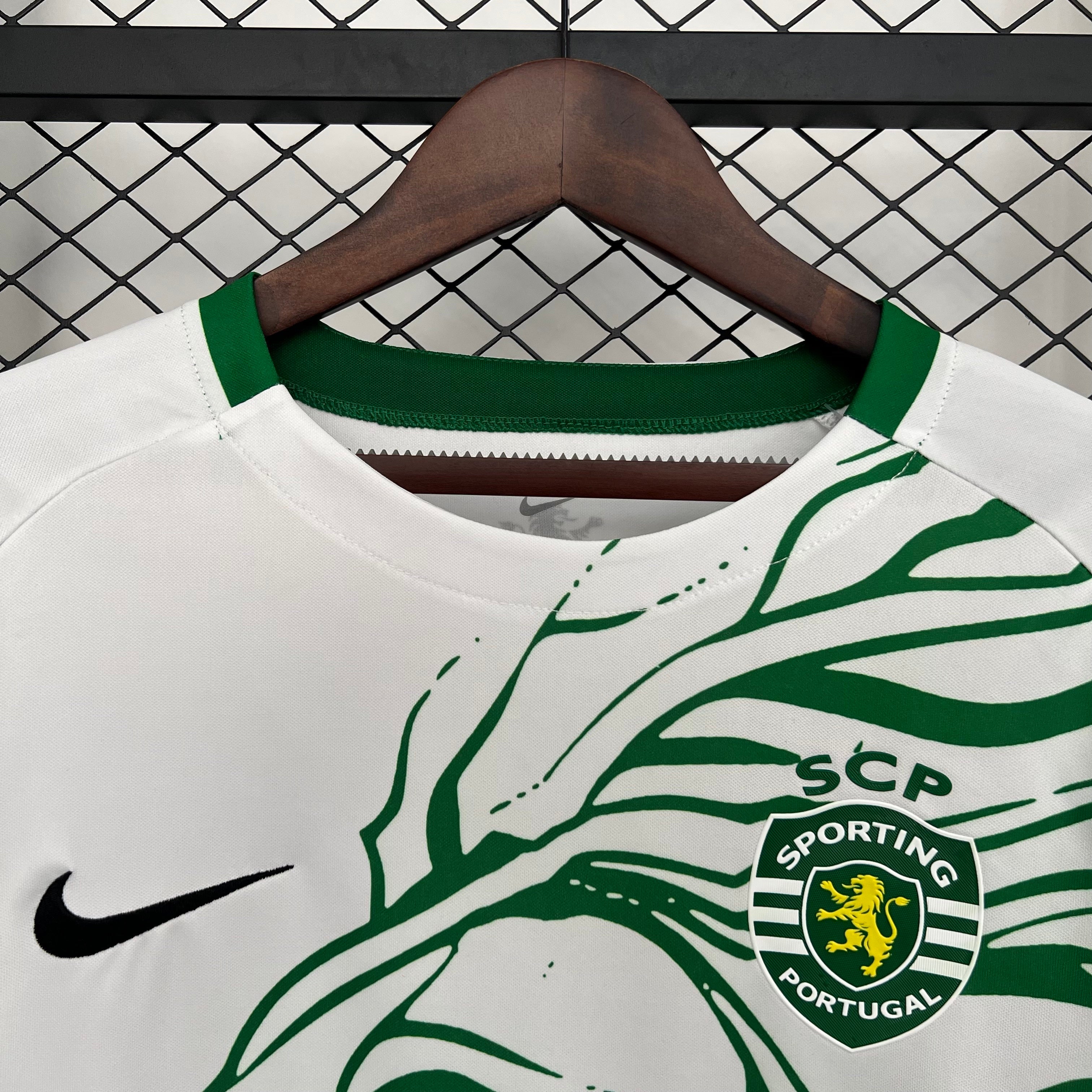 SPORTING - MAILLOT CONCEPT 25/26