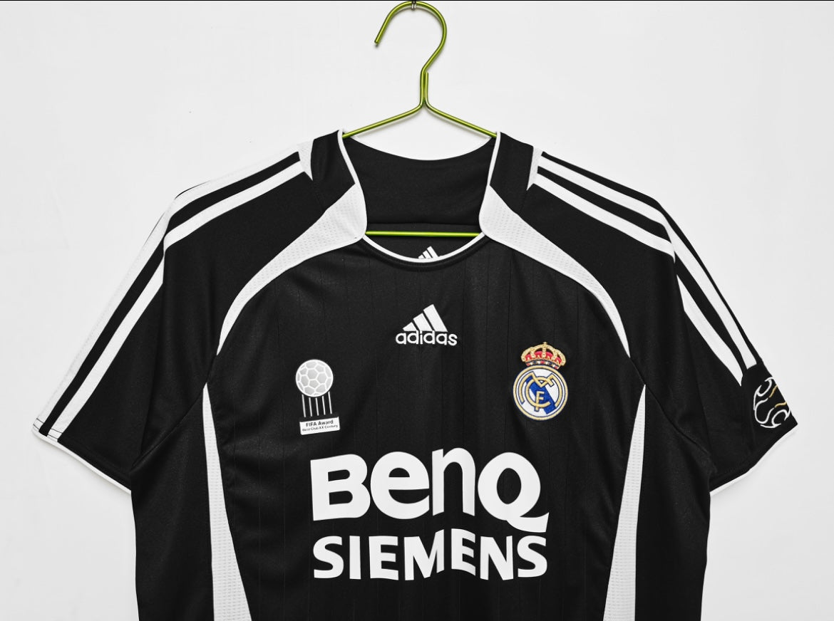 Real Madrid 2006/07 Extérieur