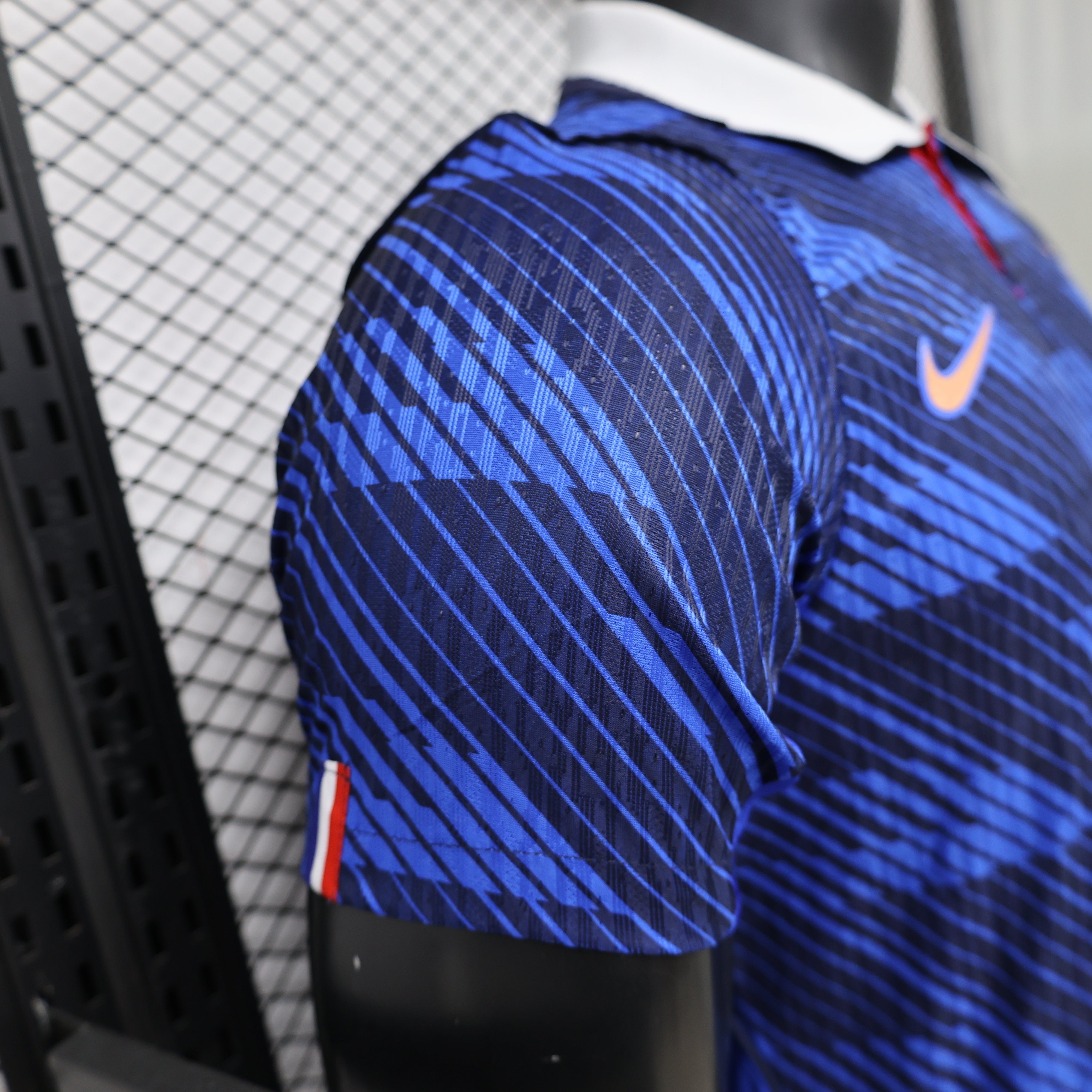 FRANCE - MAILLOT DOMICILE JOUEUR 2026