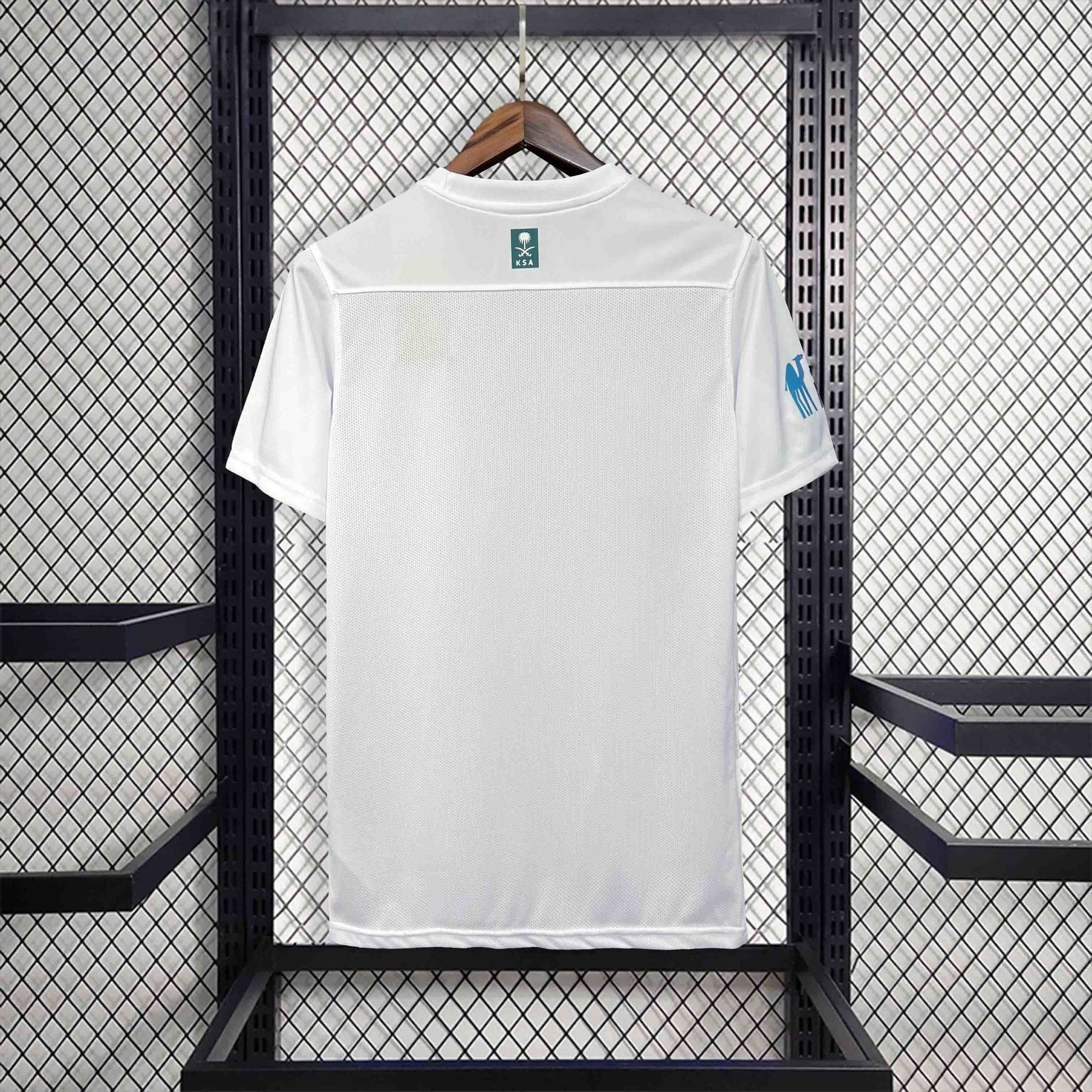 23-24 Al-Nassr third away