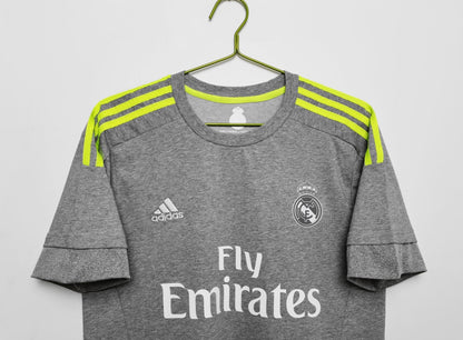 Real Madrid 2015/16 Extérieur
