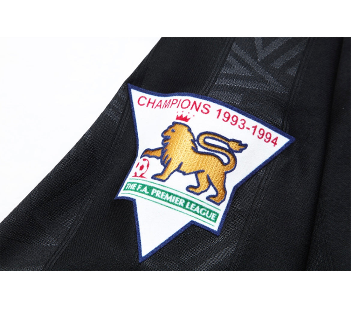 MANCHESTER UNITED - MAILLOT EXTÉRIEUR MANCHES LONGUES 1993/94