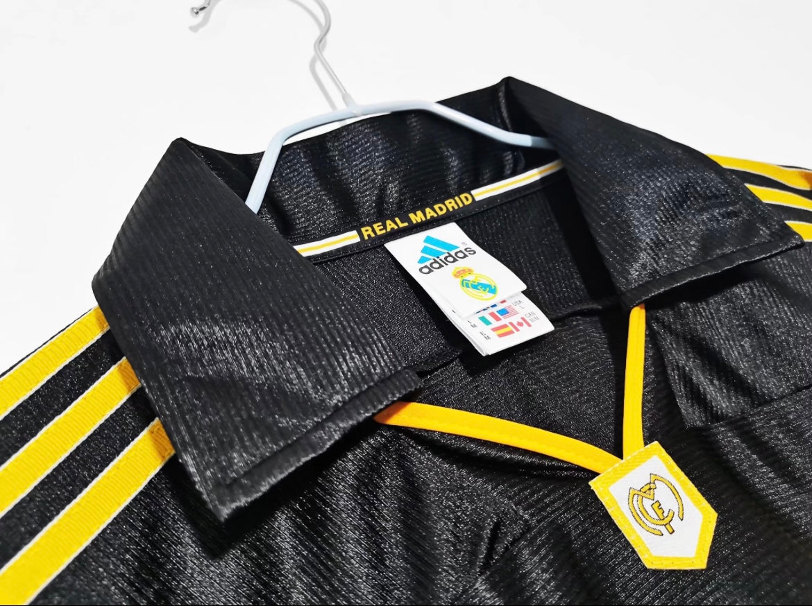 Real Madrid 1999/00 Extérieur