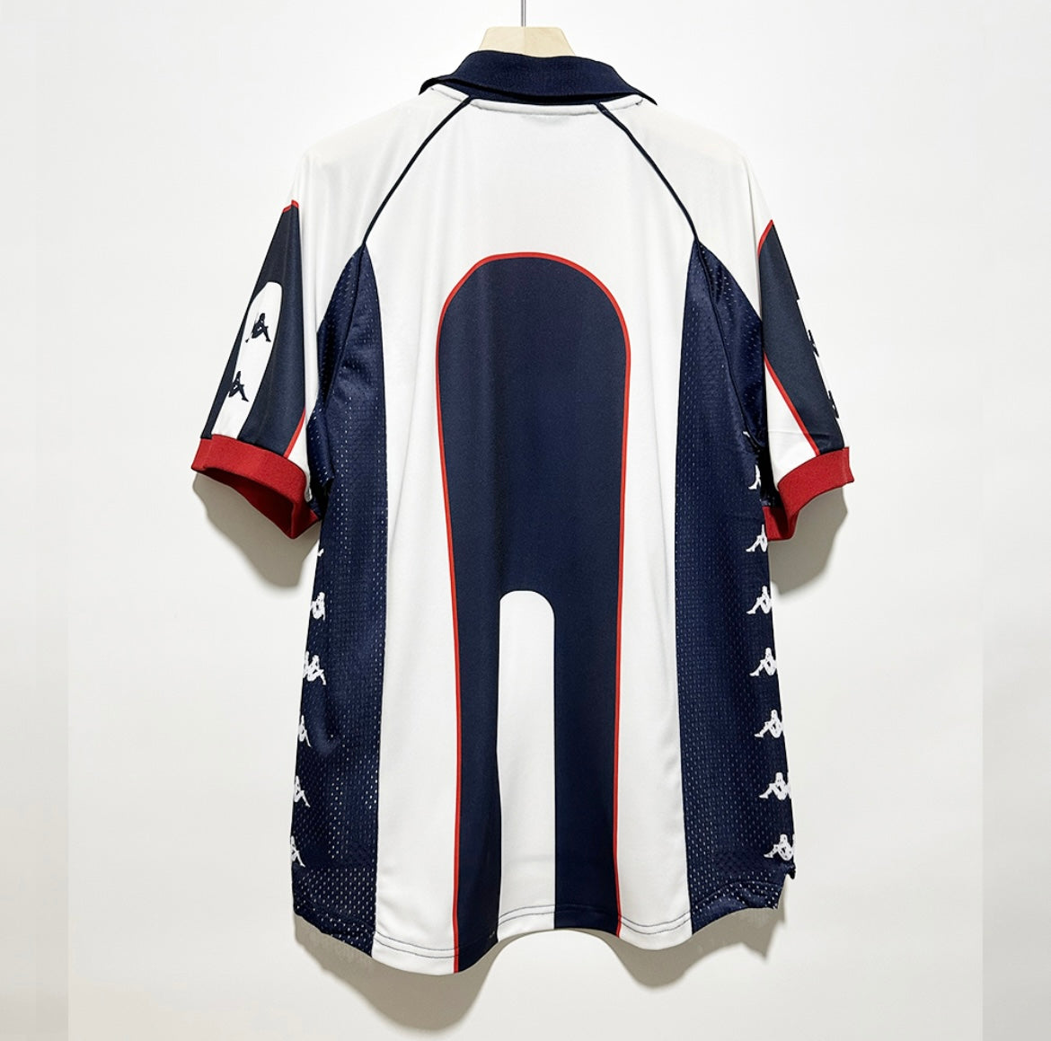 ÉTOILE ROUGE DE BELGRADE - MAILLOT EXTÉRIEUR 1999/00