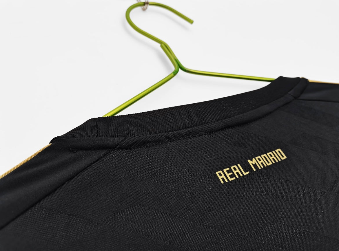 REAL MADRID - MAILLOT EXTÉRIEUR MANCHES LONGUES 11/12