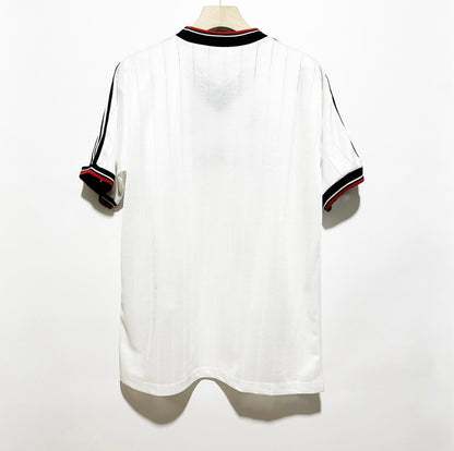 Manchester United 1982/83 Extérieur