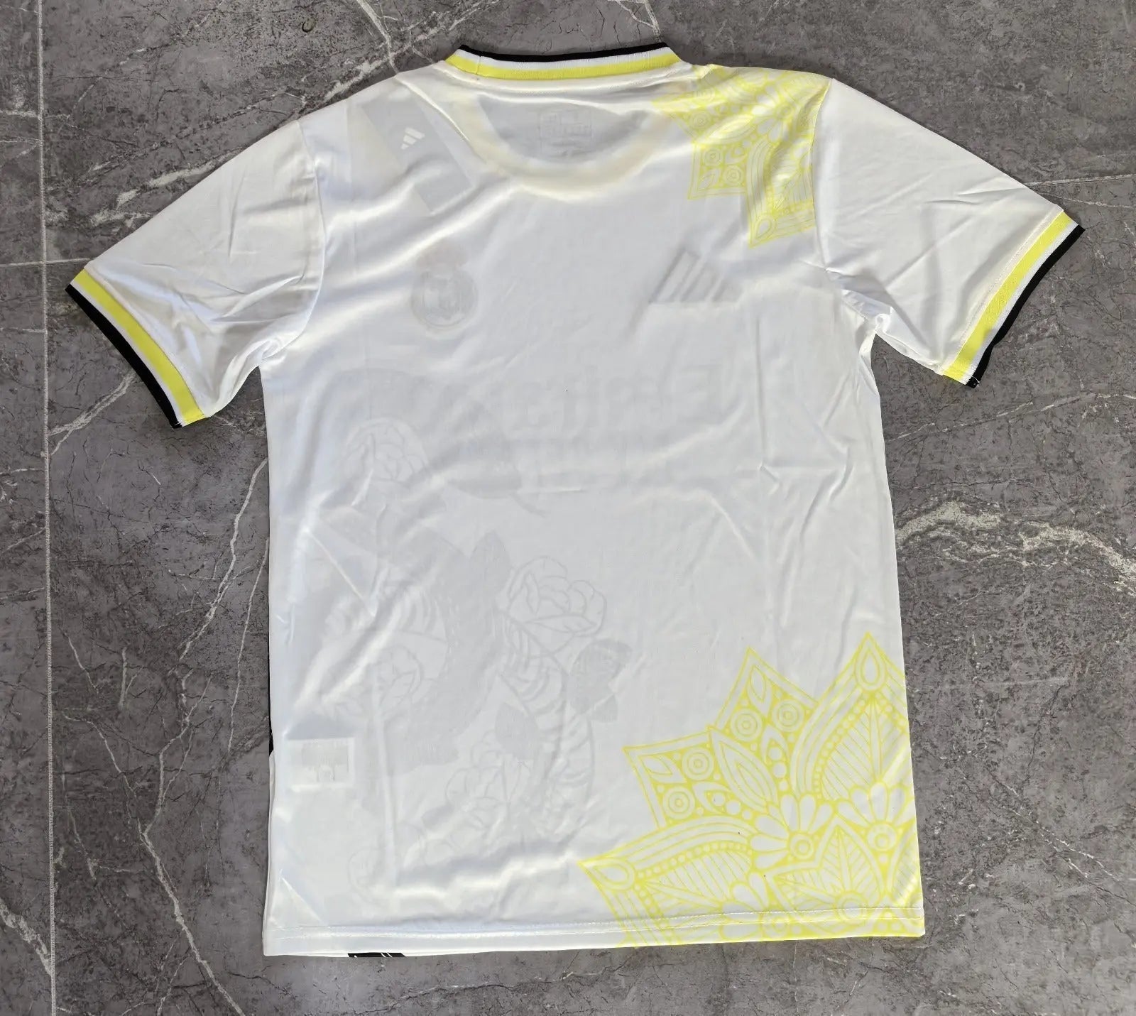REAL MADRID - MAILLOT SPÉCIAL 24/25