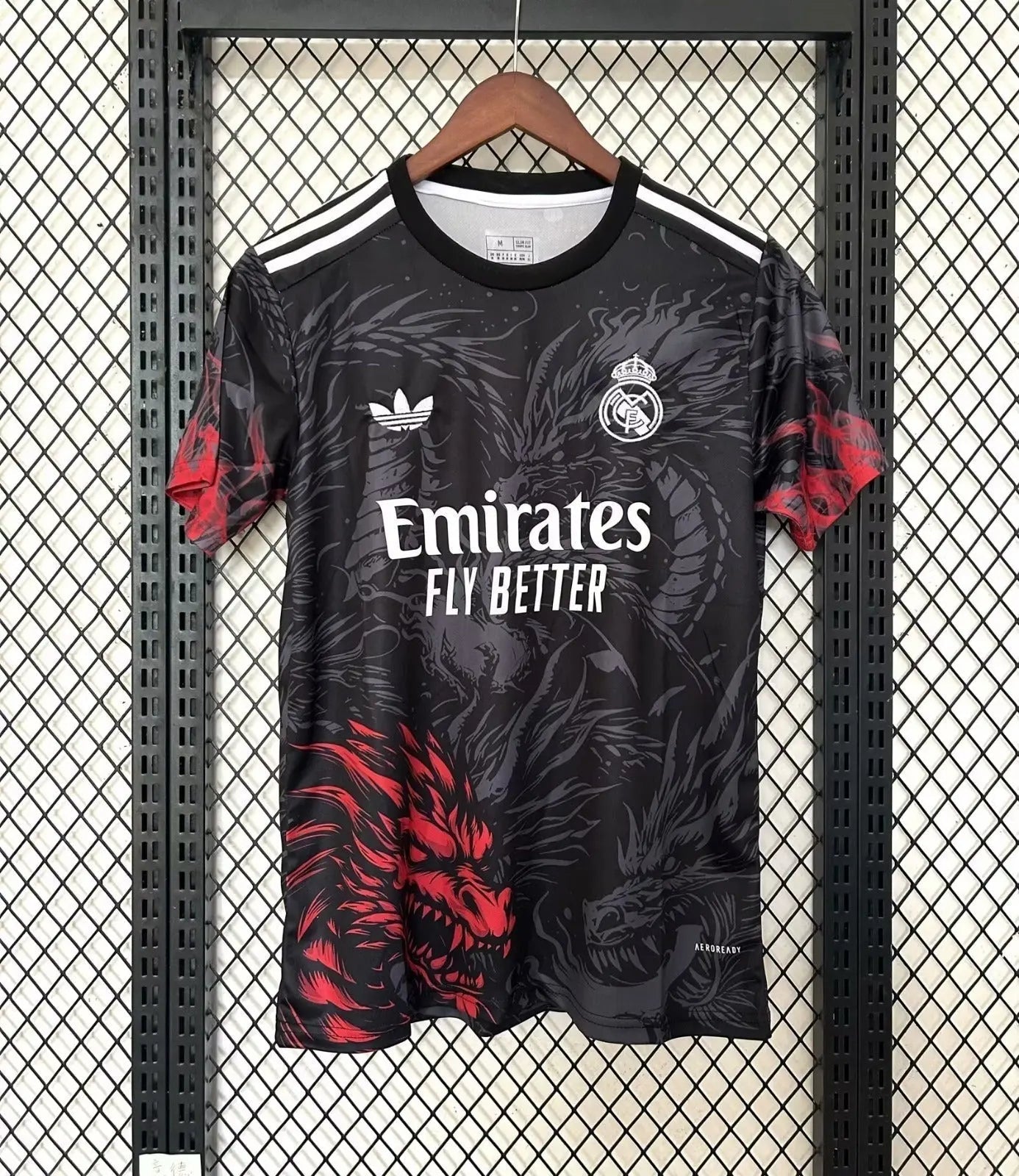 Maillot 24/25 Real Madrid Noir Spécial Dragon