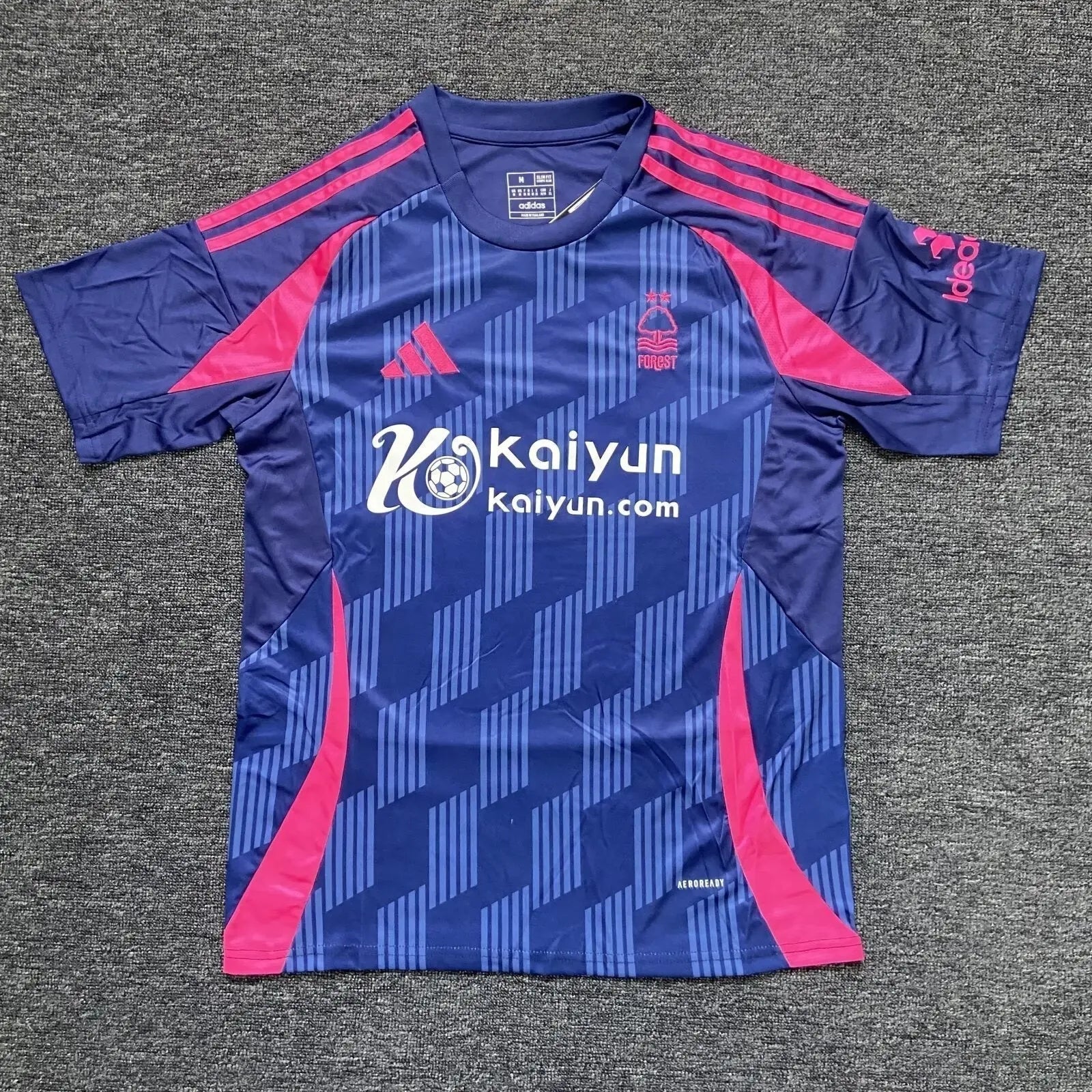 Maillot 24/25 Nottingham Forest Bleu