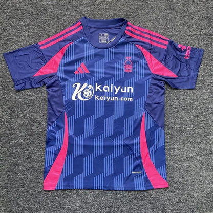 Maillot 24/25 Nottingham Forest Bleu