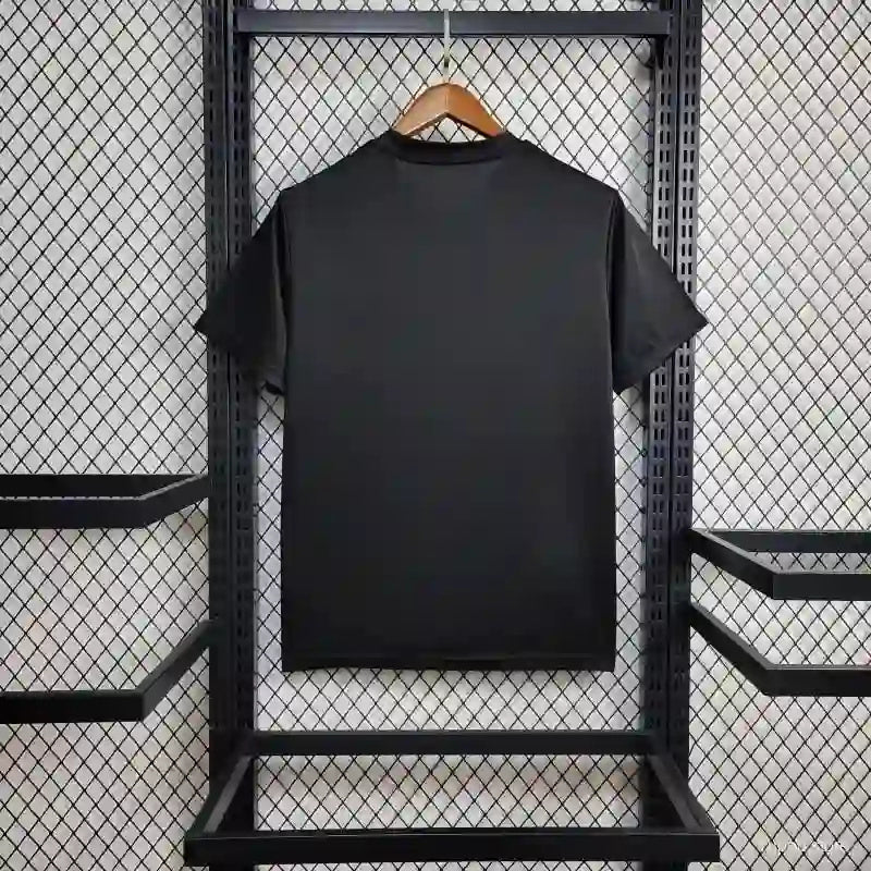 LIVERPOOL - MAILLOT CONCEPT 24/25