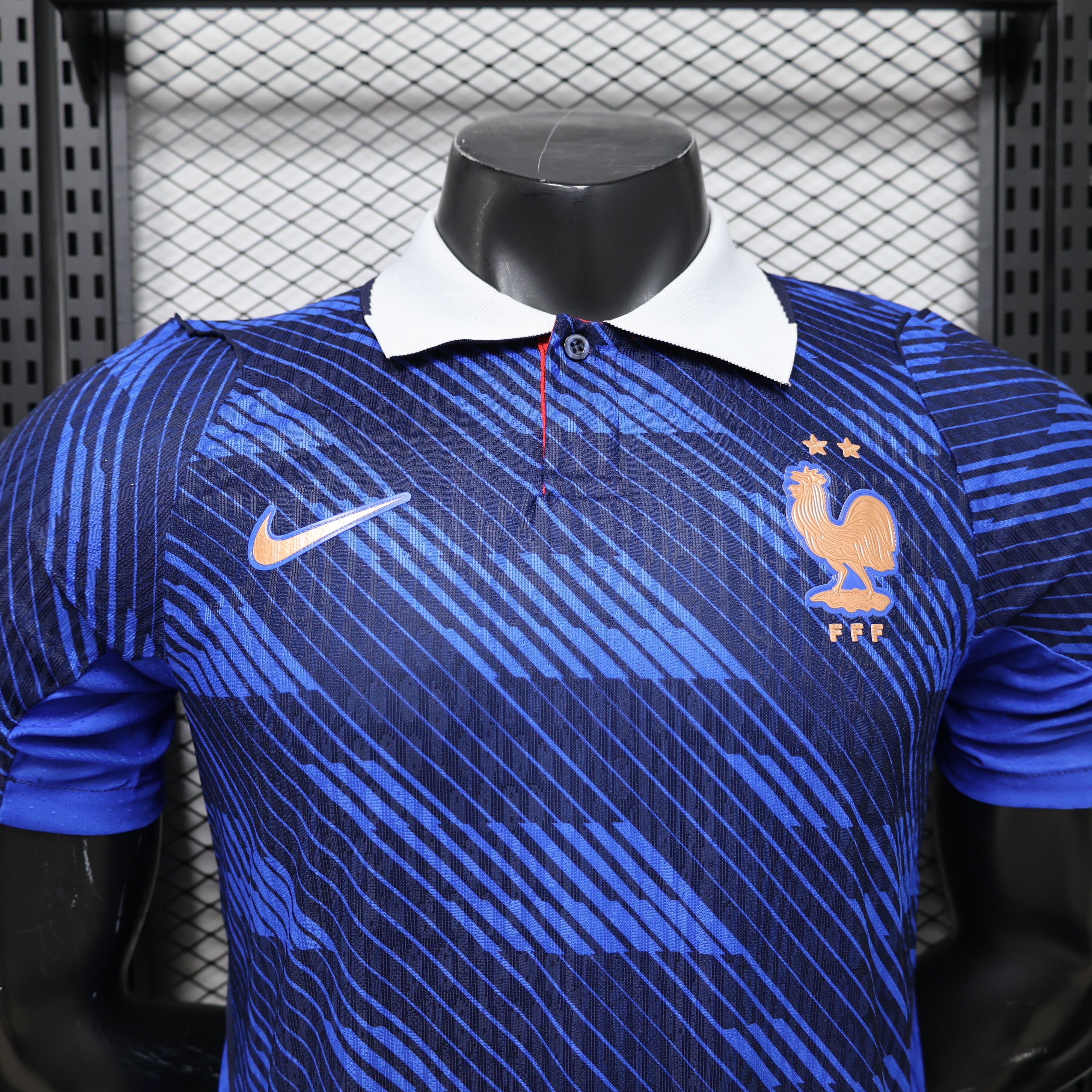 FRANCE - MAILLOT DOMICILE JOUEUR 2026