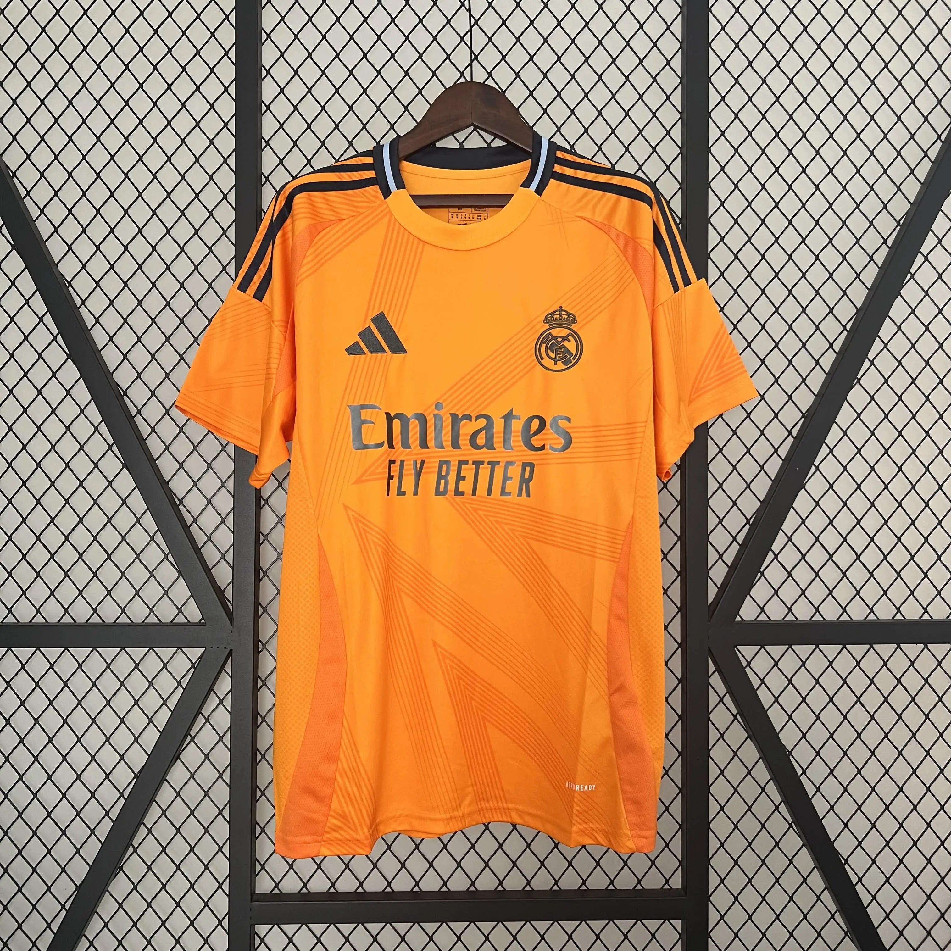 REAL MADRID - MAILLOT EXTÉRIEUR 24/25