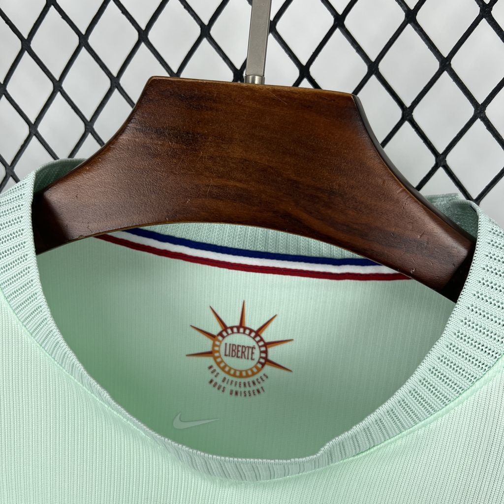 FRANCE - MAILLOT EXTÉRIEUR 2026