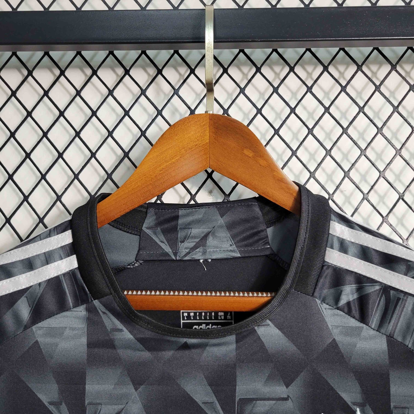 23-24 Ajax Second Away