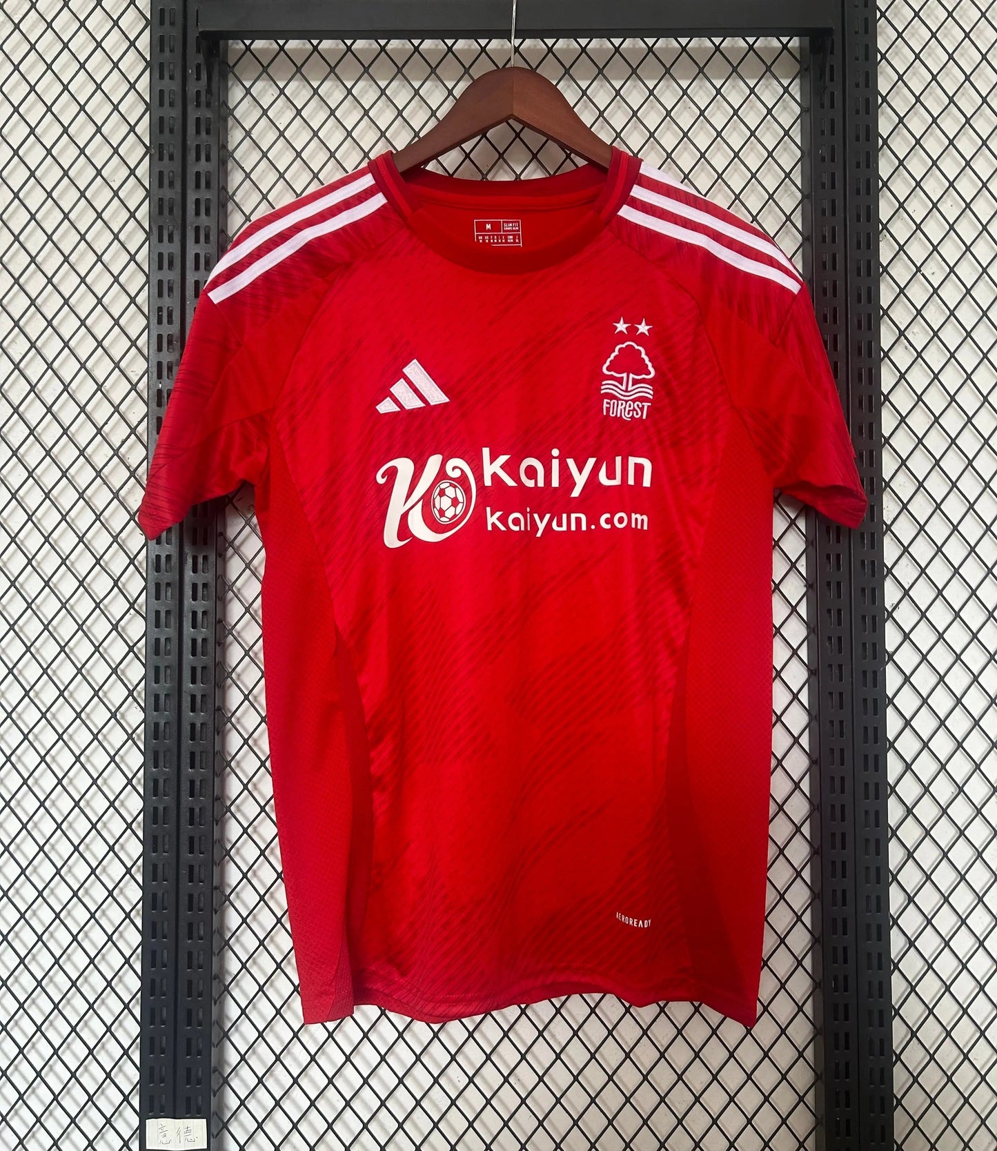 Maillot 24/25 Nottingham Rouge