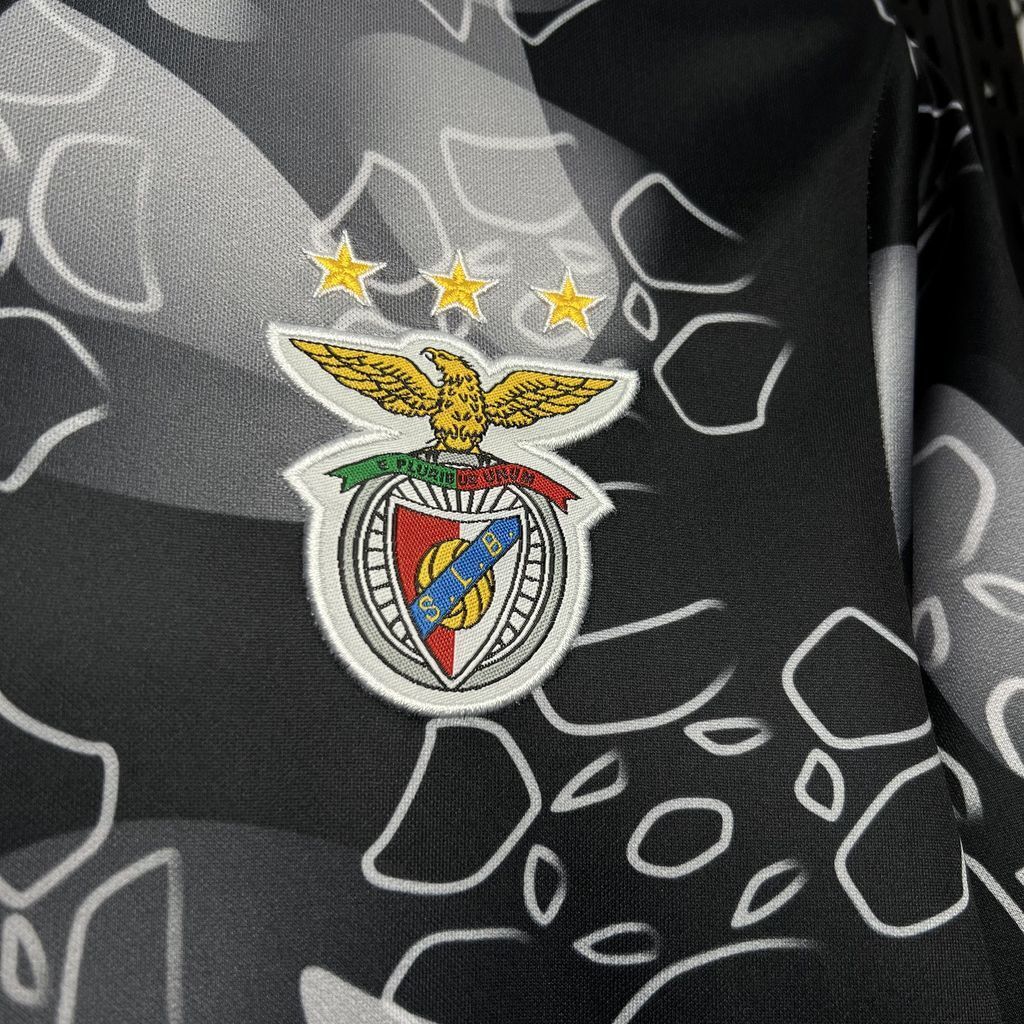 BENFICA - MAILLOT ENTRAINEMENT 24/25