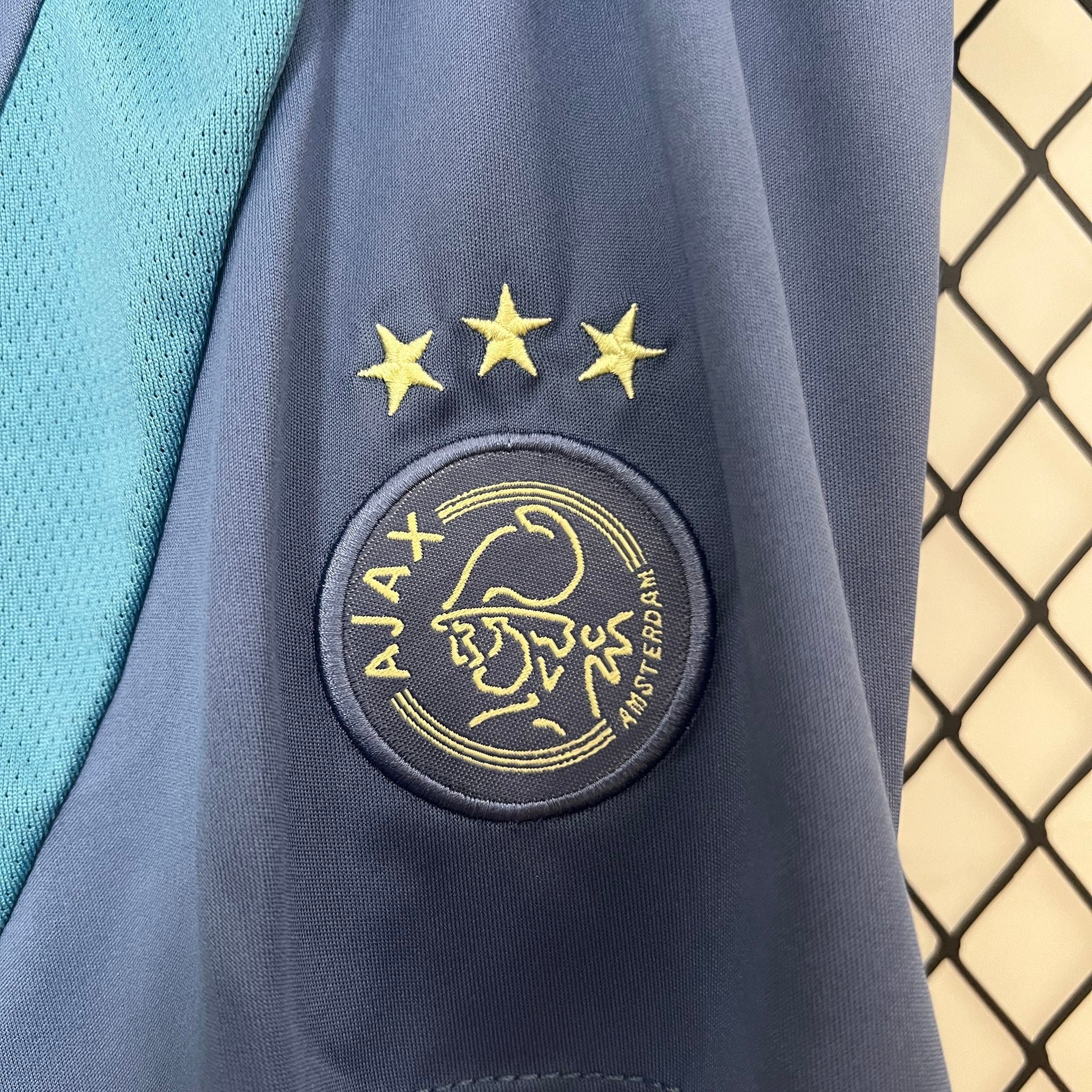 AJAX - ENSEMBLE ENFANT EXTÉRIEUR 24/25