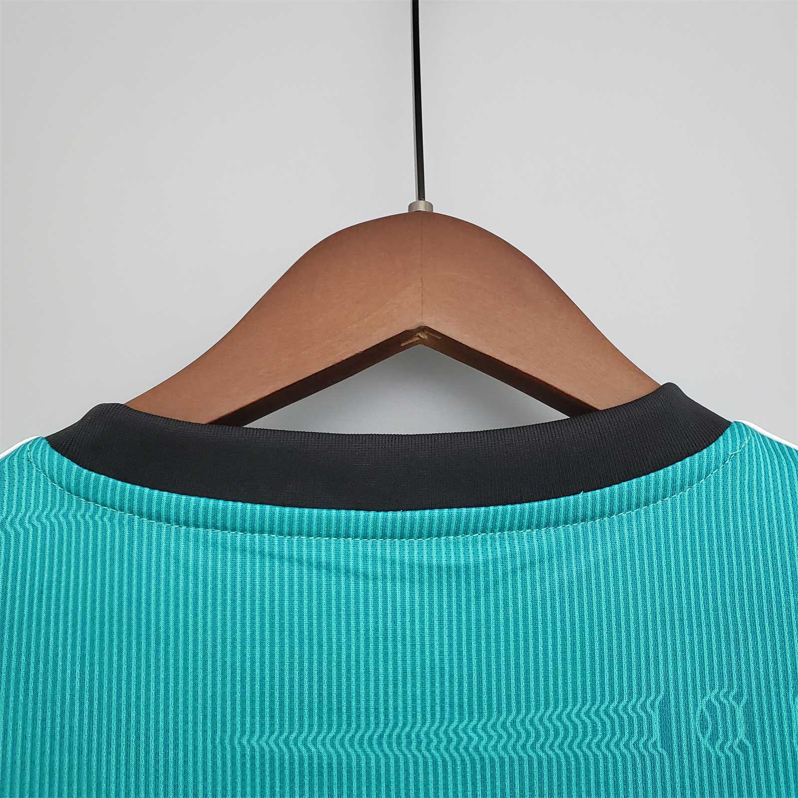REAL MADRID - MAILLOT EXTÉRIEUR THIRD 21/22