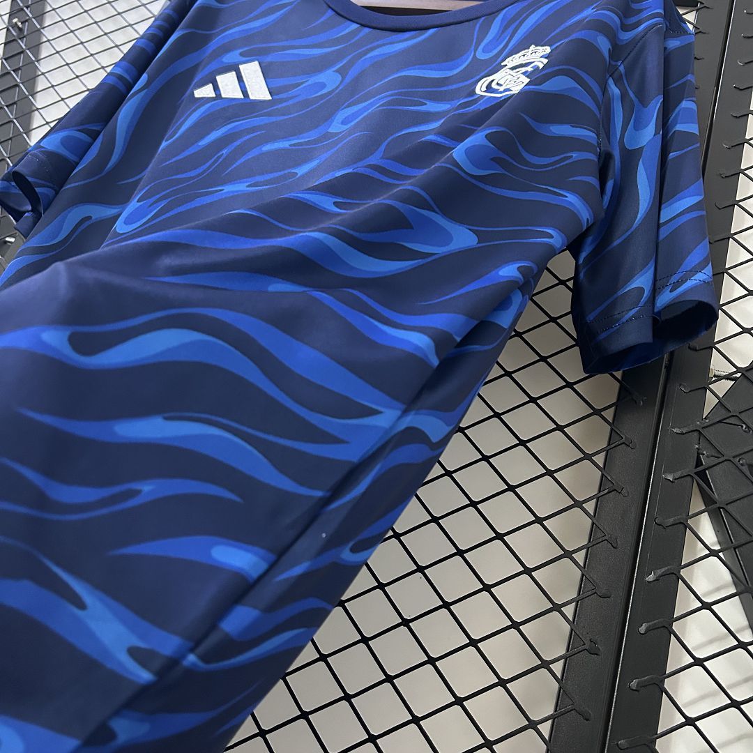 REAL MADRID - MAILLOT ENTRAINEMENT 25/26